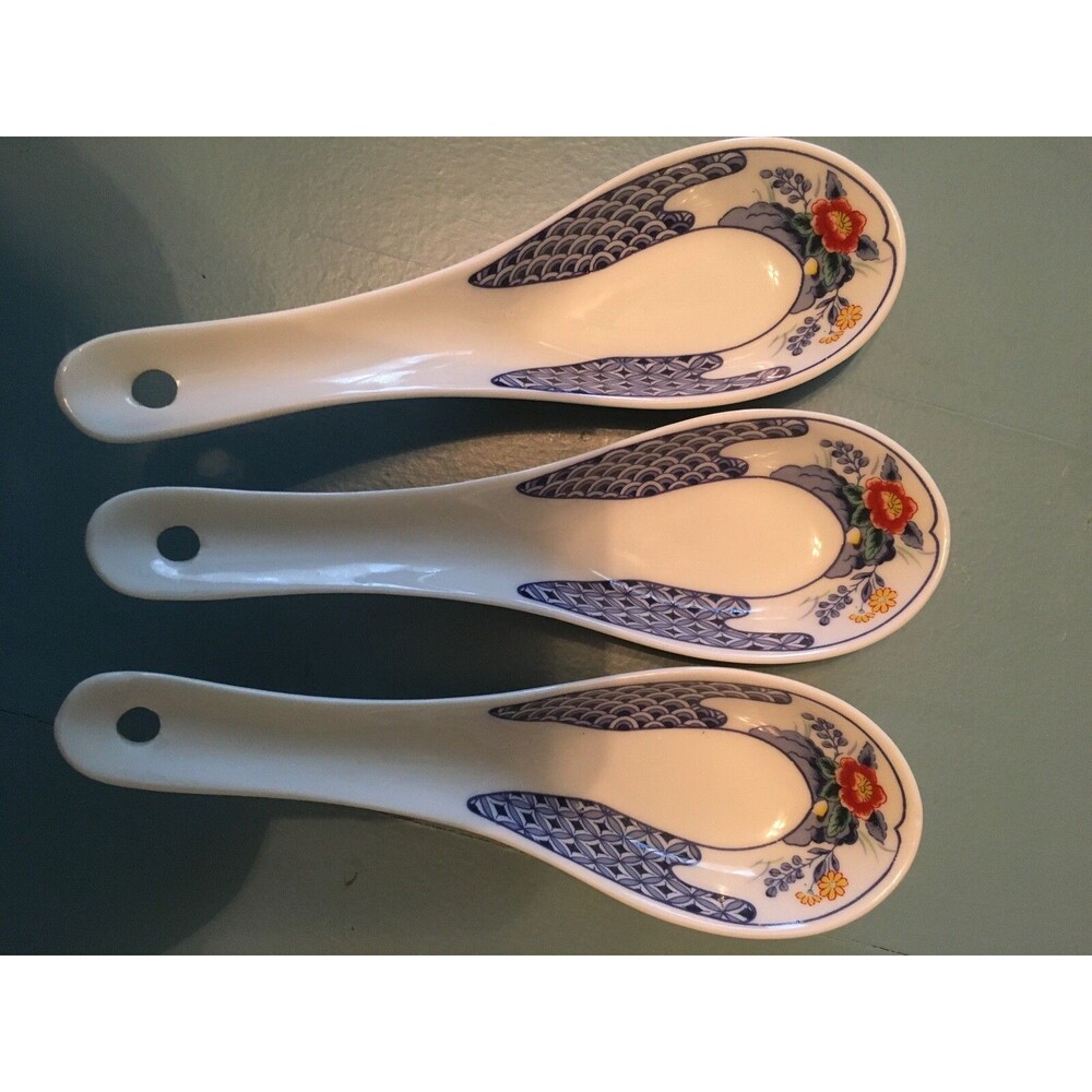 3 CHINESE CERAMIC White Spoons 6" Long Blue Floral Soup Spoons
